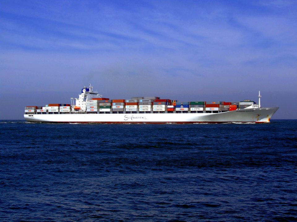 Safmarine Nomazwe p10 approaching Port of Rotterdam, Holland 19-Apr-2007