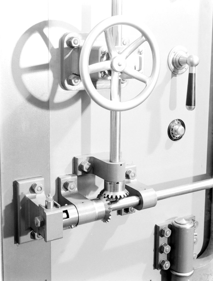 Safedeur. Details van de sloten, Bestanddeelnr 189-0039