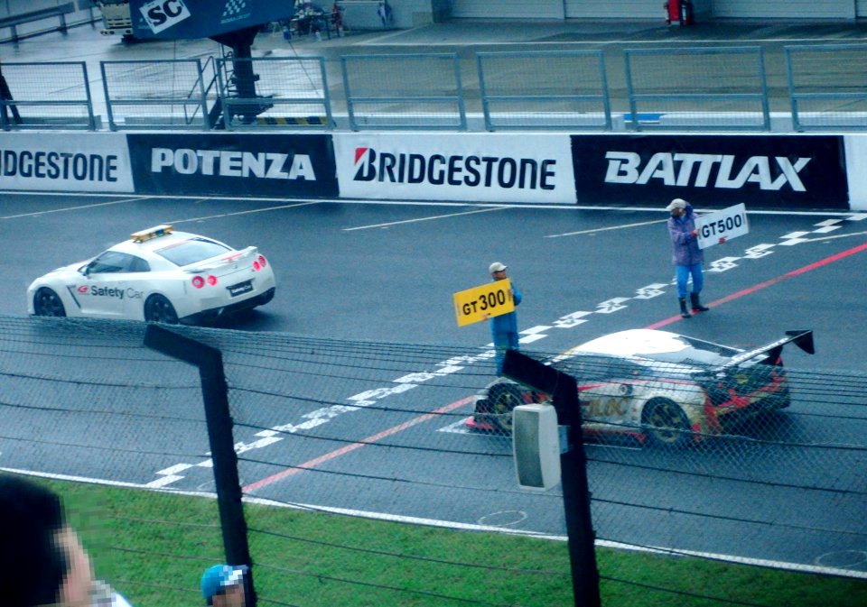Safety car run at 2011 Pokka GT Summer Special (1)