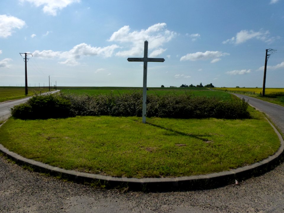 Saint-Éloi-de-Fourques (Eure, Fr) croix de chemin Le Bosc Yves