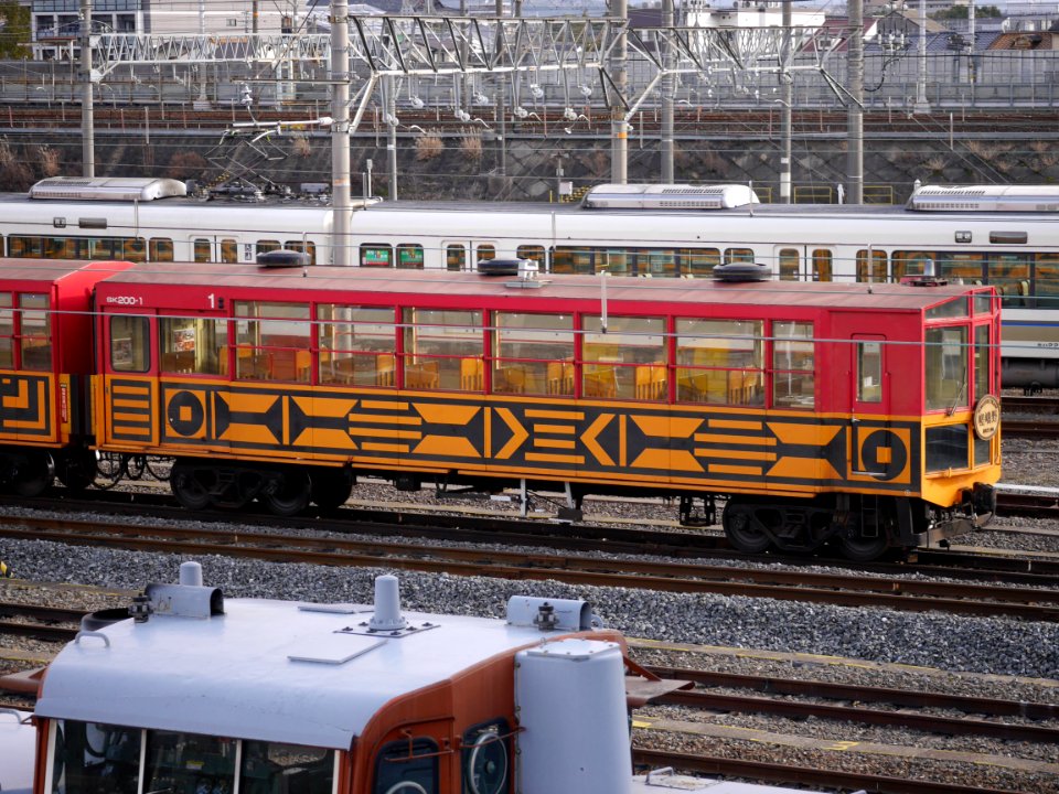 Sagano Scenic Railway SK200-1 at Umekoji