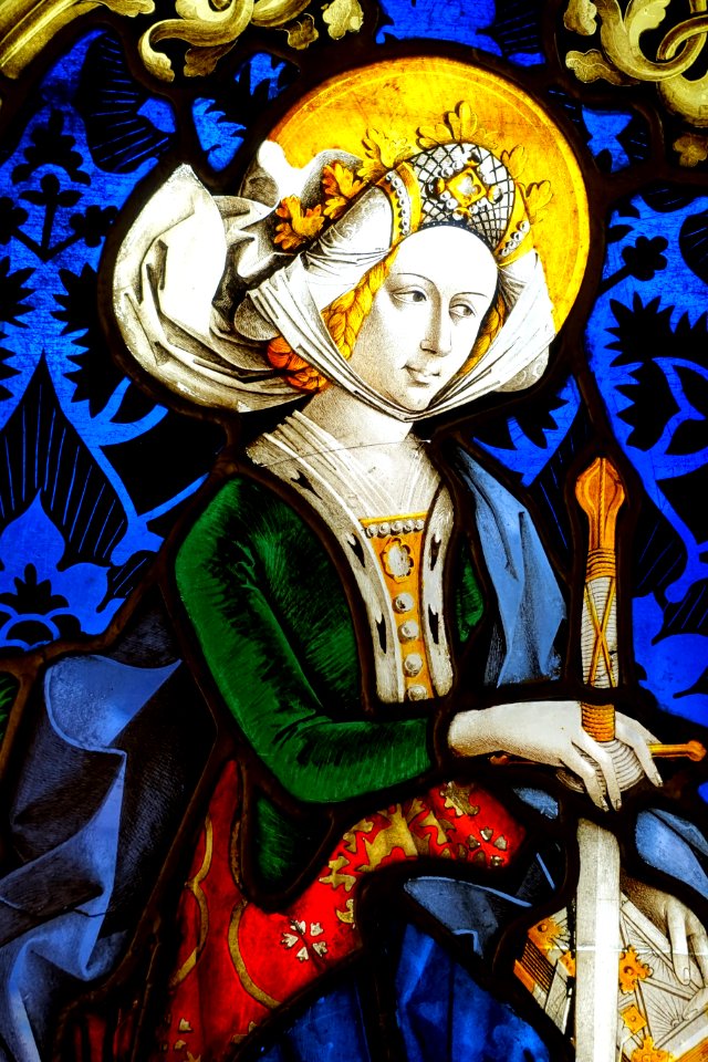 Saint Catherine by Peter Hemmel von Andlau, view 2, Upper Rhine, c. 1480 AD, stained and painted glass - Hessisches Landesmuseum Darmstadt - Darmstadt, Germany - DSC00411