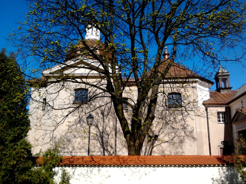 Saint Anthony's Church in Warsaw 02