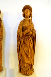 Saint Barbara by the school of Tilman Riemenschneider, c. 1515-1520 - Mainfränkisches Museum - Würzburg, Germany - DSC05102