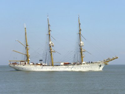 Sailing ship Gorch Fock 2013-05-05 (2)