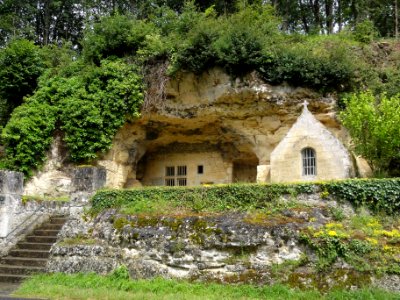 Saint-Épain (Indre-et-Loire) chapelle troglodytique (01)