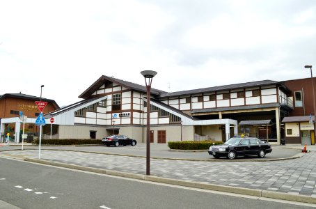 Saga-Arashiyama Station, ekisha