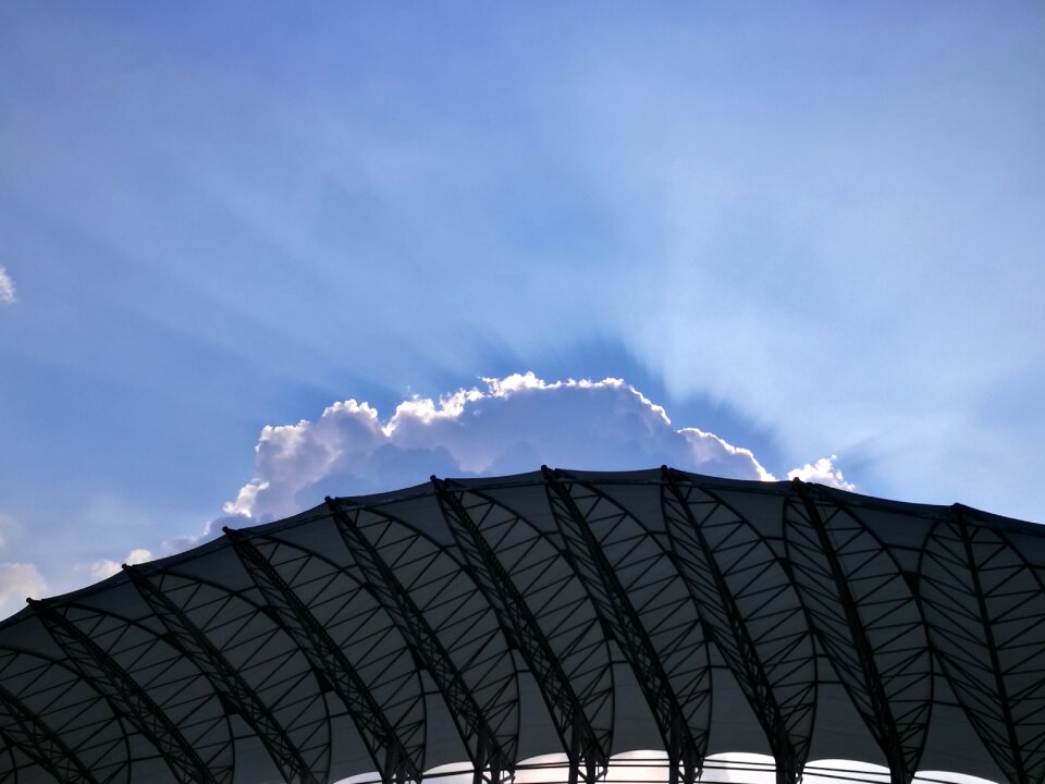 Blue sky cloud light