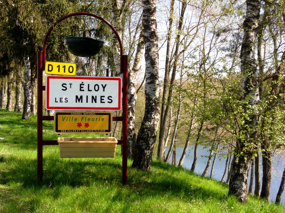 Saint-Éloy-les-Mines (Puy-de-Dôme) city limit sign