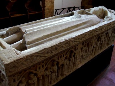 Sahagun - Iglesia de San Tirso 19