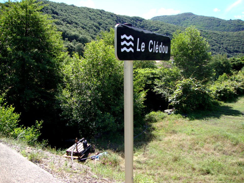 Saint-Étienne-Estréchoux (Hérault, Fr) Le Clédou (panneau)