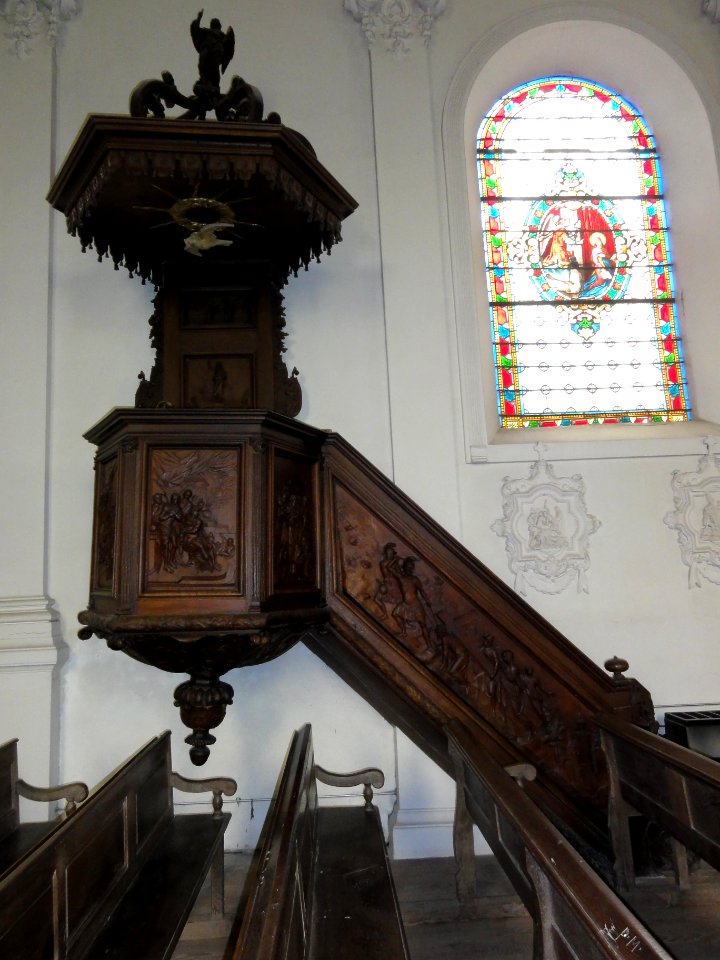 Saint-Boingt (M-et-M) église, chaire à prêcher