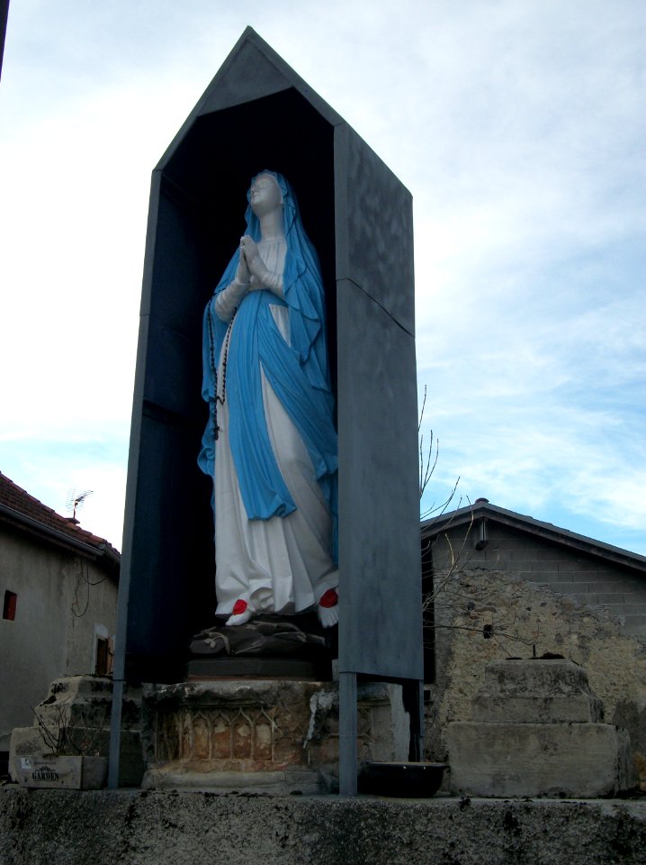 Saint-Bertrand-de-Comminges Hameau de Saint Martin Statue de la Vierge Marie