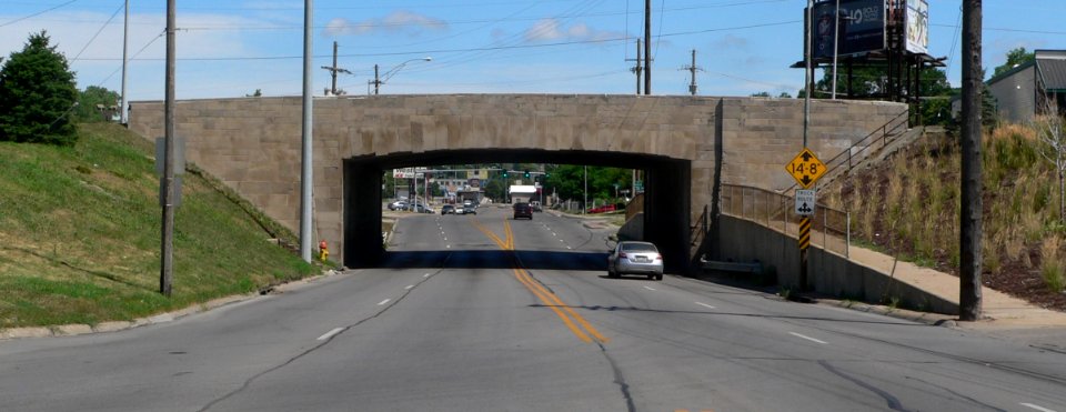 Saddle Creek x Dodge underpass from S 4