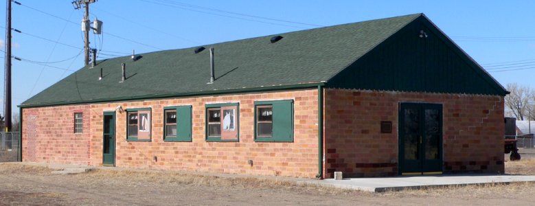 Saddle Club (Scottsbluff, Nebraska) clubhouse from SE 1