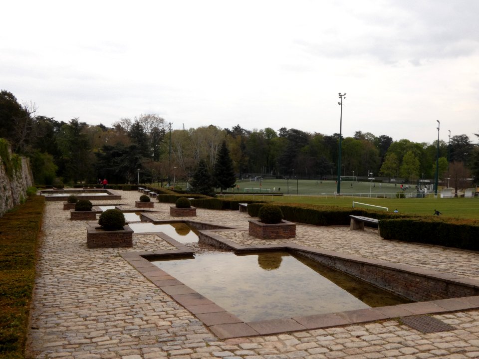 Saint-Genis-Laval - Parc de Beauregard - Bassins en escalier 01