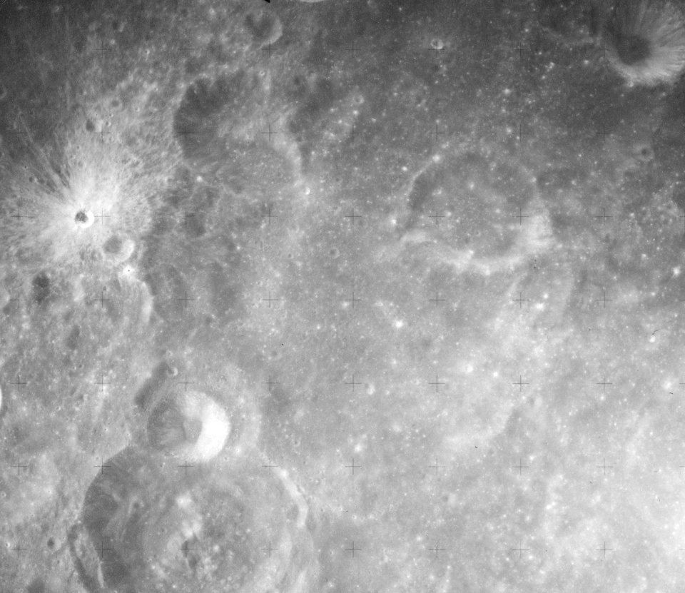 Saenger crater AS16-M-1885