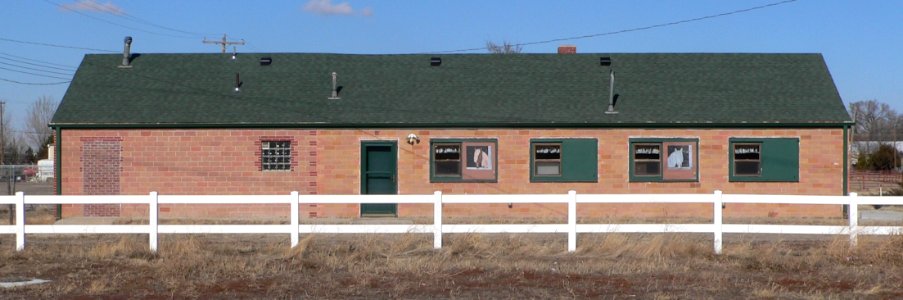 Saddle Club (Scottsbluff, Nebraska) clubhouse from S 1