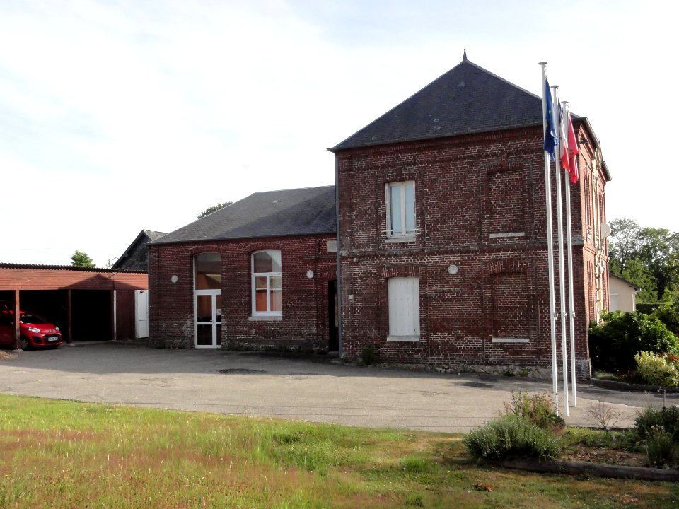 Sainte-Marguerite-sur-Fauville (Seine-Mar.) école des filles (mairie)