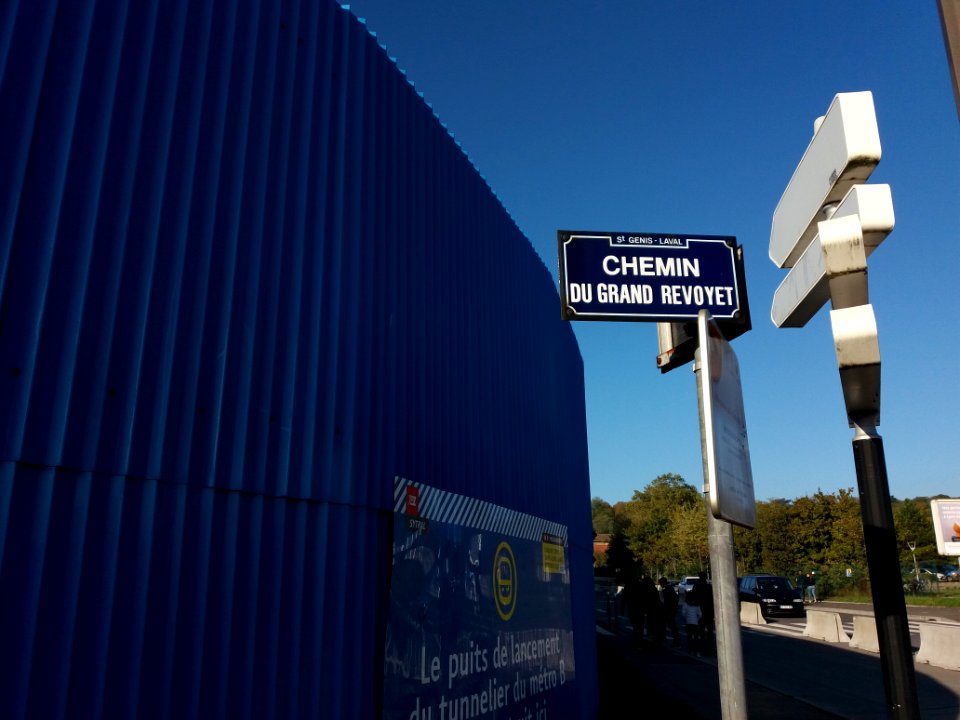 Saint-Genis-Laval - Chemin du Grand Revoyet, plaque
