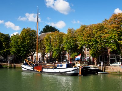 Sailboats at Wolwevershaven (Dordrecht) pic4