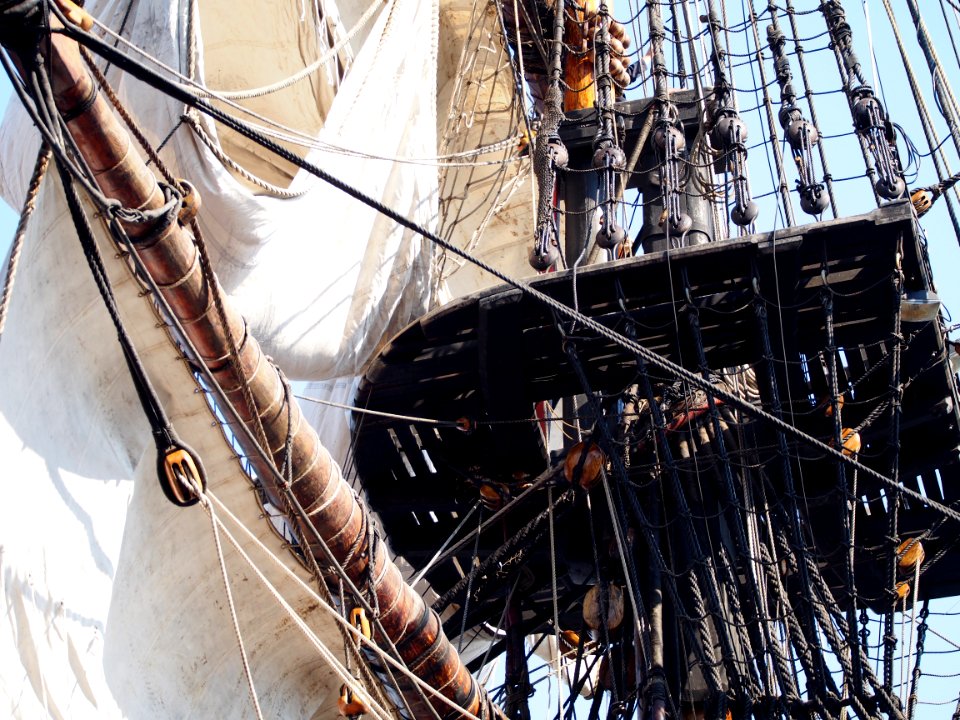 Sail Amsterdam - Götheborg - IMO 8646678 pic2