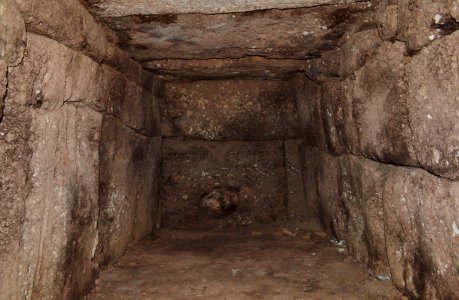 Sada Kita Kofun, genshitsu-1