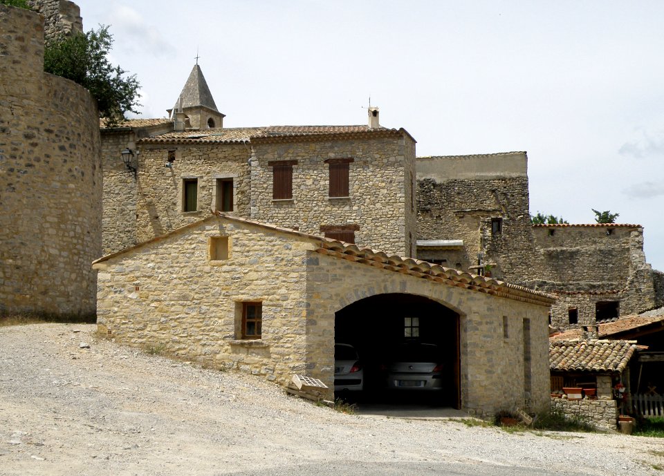 Saint-Auban-sur-l'Ouvèze Vieux bourg 2
