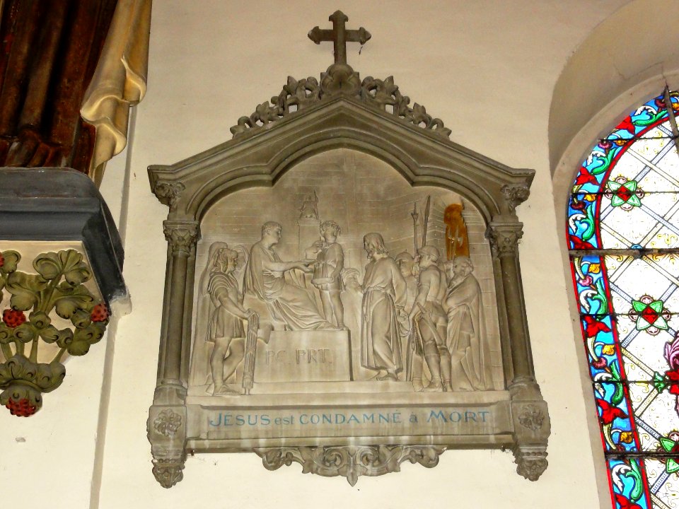 Saint-Vaast-Dieppedalle (Seine-Mar.) église, chemin de croix station 01