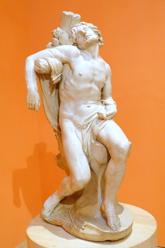 Saint Sebastian by Gianlorenzo Bernini, 1615 AD, marble - Museo Nacional Centro de Arte Reina Sofía - DSC08610