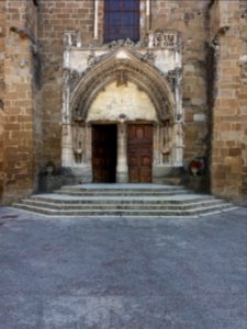 Saint-Chef - Église Saint-Theudère, portail