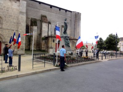 Saint-André-de-Cubzac (Gironde) Commémoration du 18 juin, appèl de Gaulle à la Résistance 01