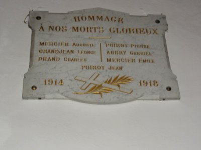 Saint-Boingt (M-et-M) église, plaque monument aux morts