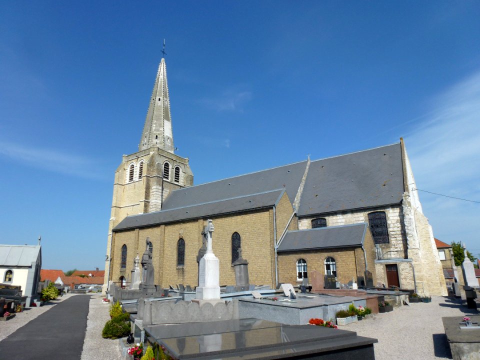 Sainte-Marie-Kerque (Pas-de-Calais) église Notre Dame (01)