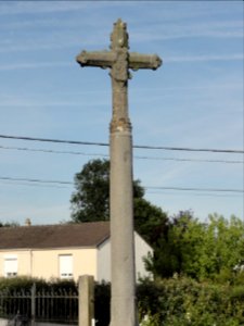 Sainte-Marguerite-sur-Fauville (Seine-Mar.) croix de cimetière (02)