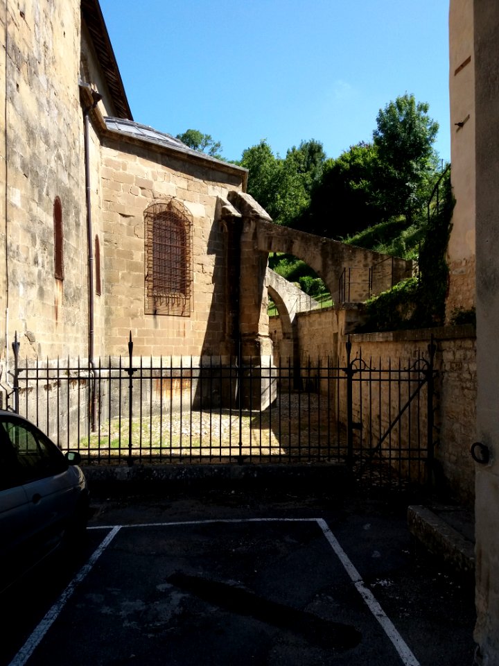 Saint-Chef - Église Saint-Theudère, chevet