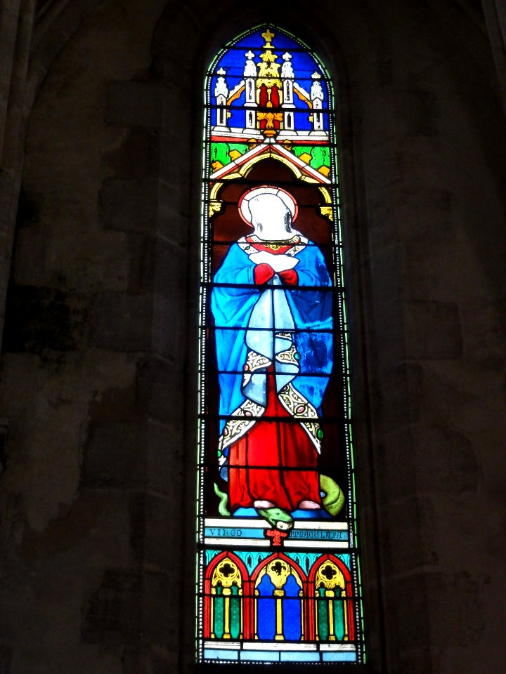 Saint-Genis-de-Saintonge (Charente-Maritime) église, vitrail 04
