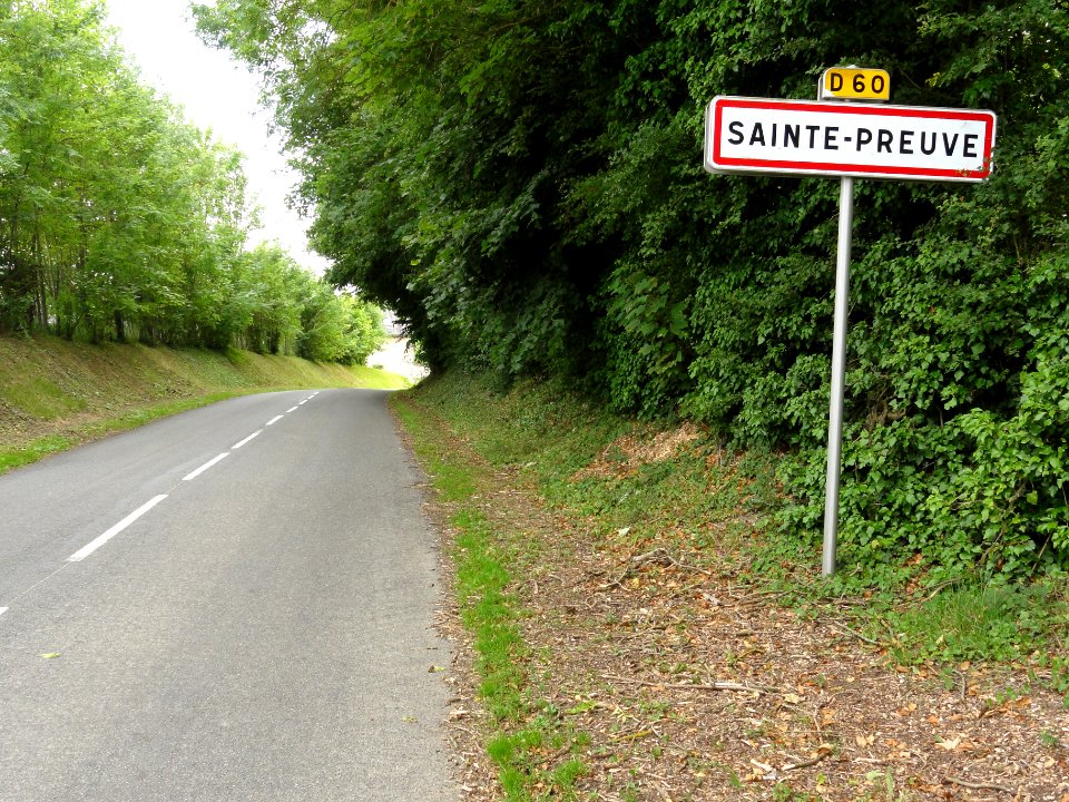 Sainte-Preuve (Aisne) city limit sign