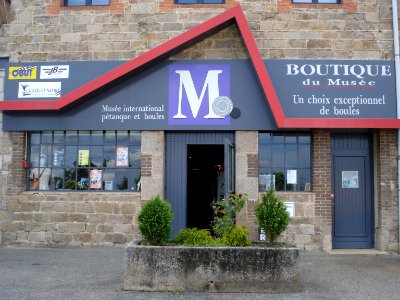 Saint-Bonnet-le-Château, Musée international de pétanque et de boules