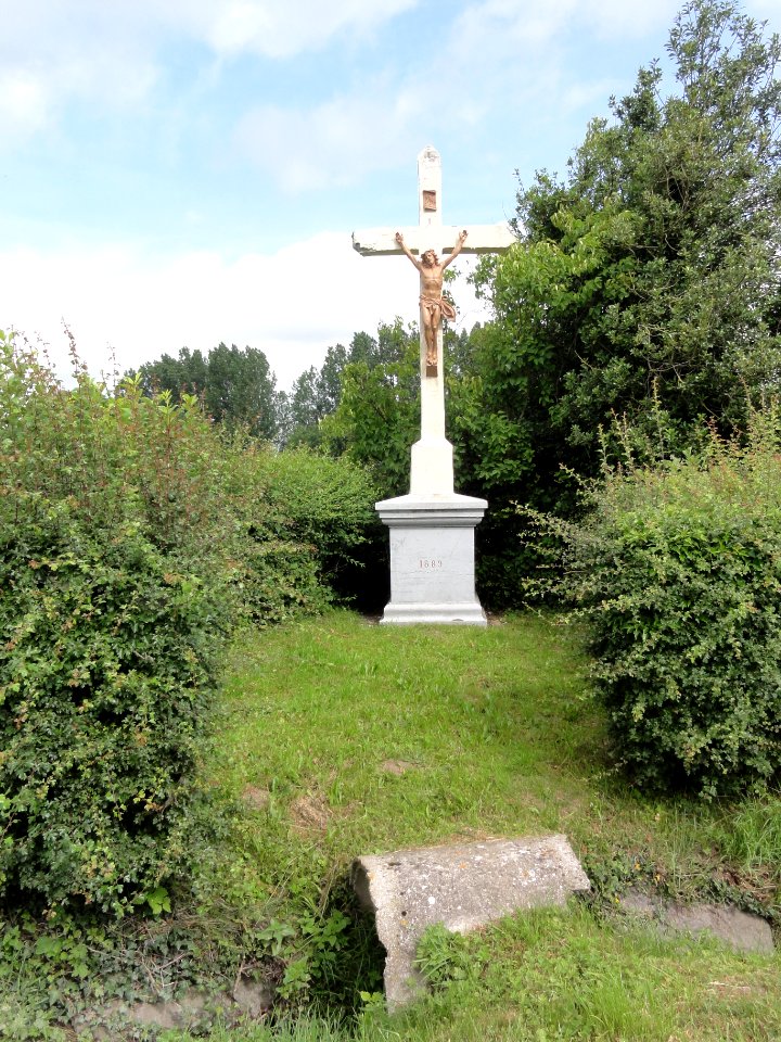 Saint-Algis (Aisne) croix de chemin 1889