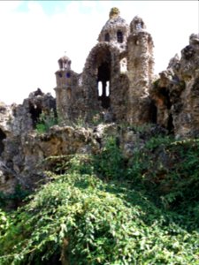 Saint-Cyr-au-Mont-d'Or - Ermitage du Mont Cindre - Jardin de prière, chapelle maçonnée 01