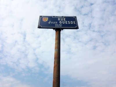 Saint-Fons - Rue Jules Guesde, plaque