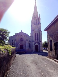 Saint-Androny (Gironde) église façade et tour