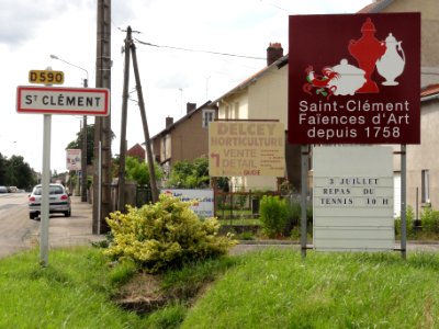 Saint-Clément (M-et-M) city limit sign