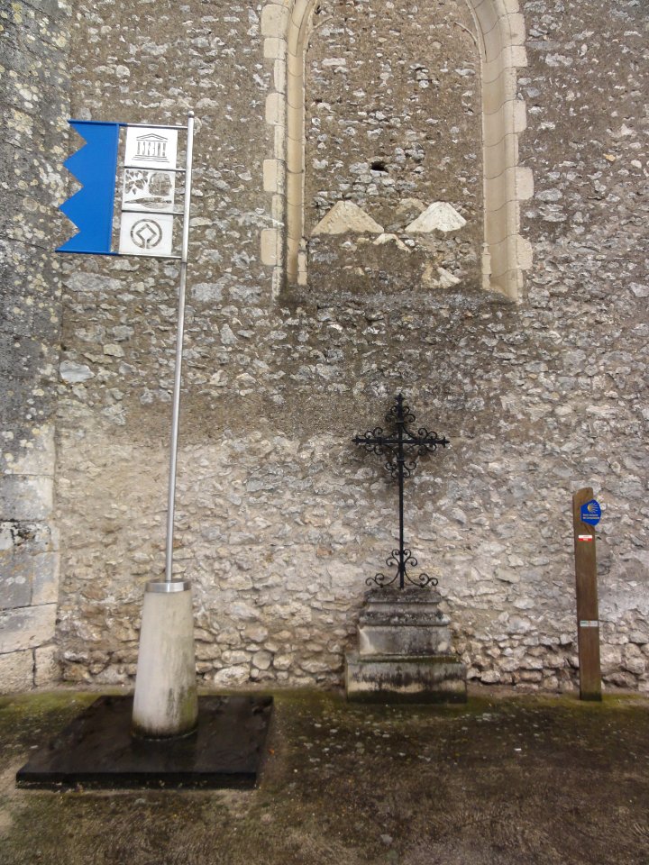 Saint-Claude-de-Diray (Loir-et-Cher) Via Turonensis, croix, Unesco