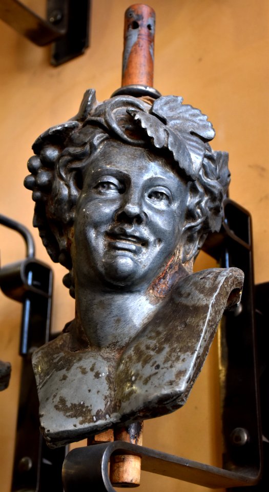 Saint-Claude Zamak Bacchante head 17072017