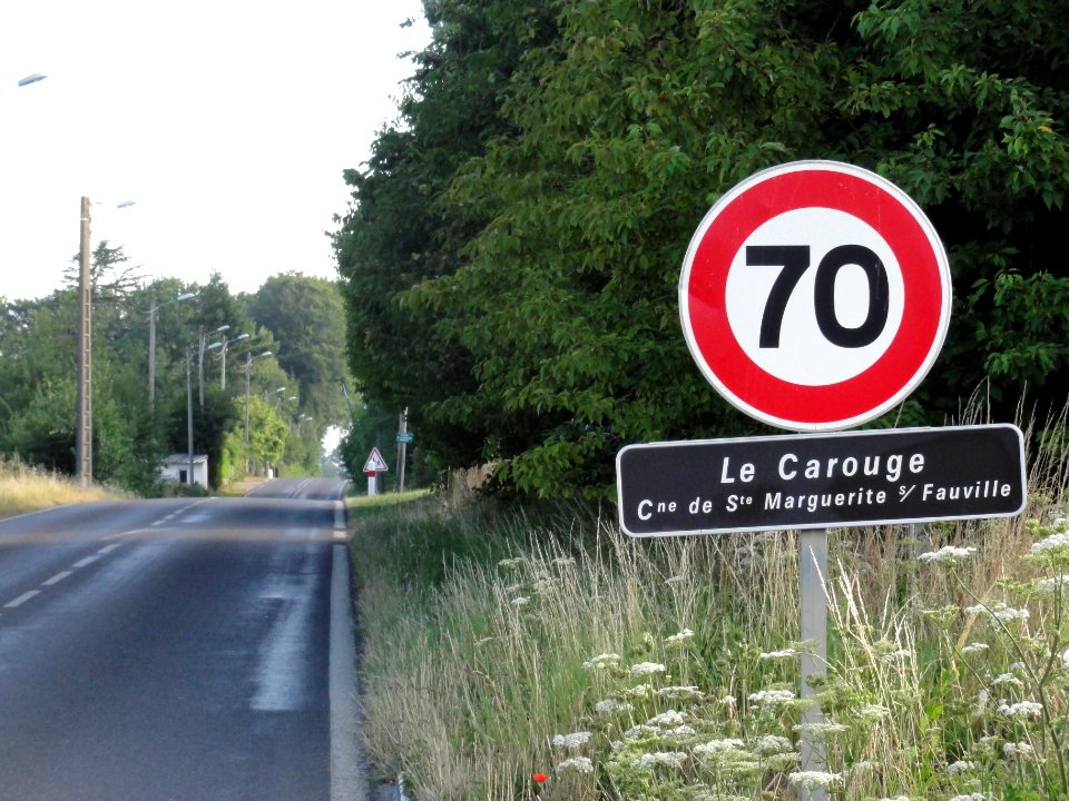 Sainte-Marguerite-sur-Fauville (Seine-Mar.) entrée Le Carouge