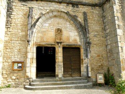 Saint-Cirq-Lapopie Église Saint-Cirq 11