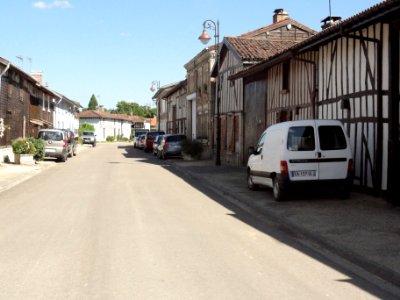 Sainte-Livière (Haute-Marne) rue de Sainte-Libaire, maisons à pans de bois