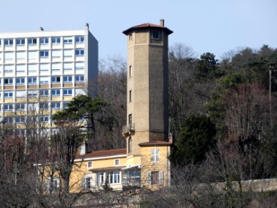 Sainte-Foy-lès-Lyon - Chemin de Fontanières - Tour de guet Fontanières - Depuis le quai Rambaud 02